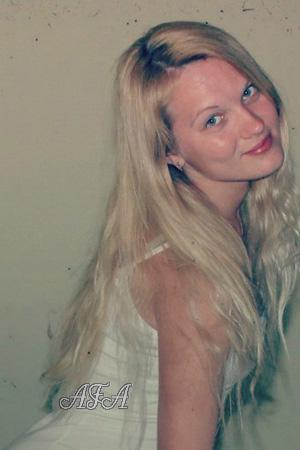 157944 - Svetlana Age: 37 - Russia