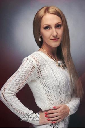 163518 - Natalia Age: 32 - Russia