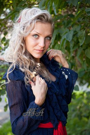 168015 - Evgenia Age: 34 - Russia