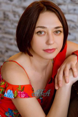 198286 - Viktoriya Age: 39 - Ukraine