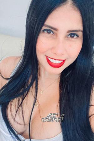 205913 - Jazybe Age: 34 - Colombia