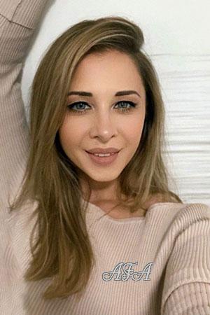 213699 - Julia Age: 34 - Ukraine