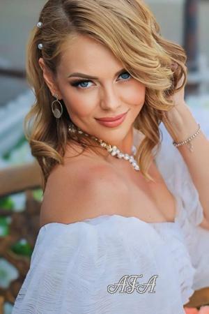 218726 - Anna Age: 38 - Ukraine