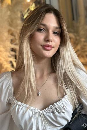 218731 - Anna Age: 19 - Ukraine