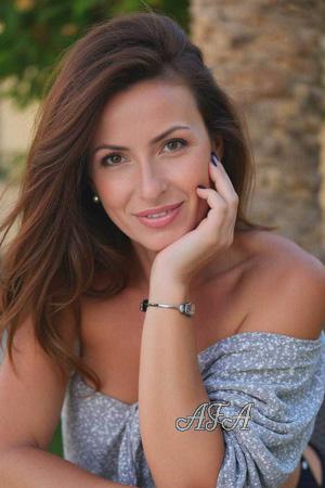 223787 - Oksana Age: 37 - Ukraine