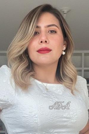 225852 - Dina Age: 33 - Colombia