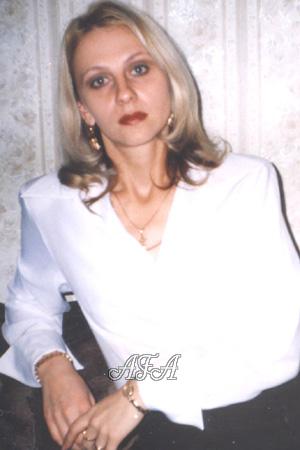 61467 - Oksana Age: 38 - Russia