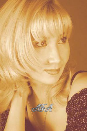 62448 - Larissa Age: 46 - Russia