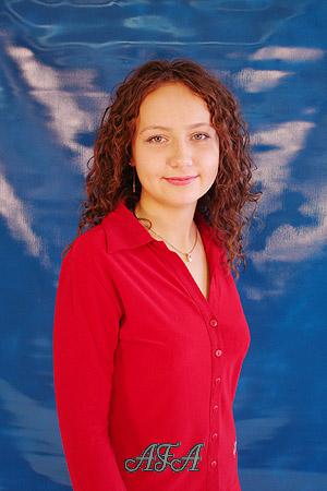 65334 - Elvira Age: 28 - Russia