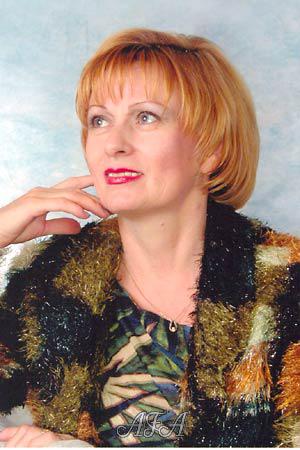 66414 - Ljubov Age: 56 - Russia