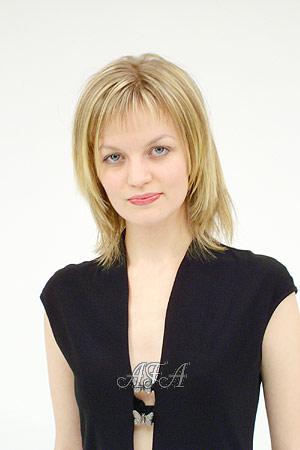 66683 - Anastasia Age: 33 - Russia