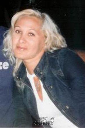 68672 - Natalia Age: 41 - Russia