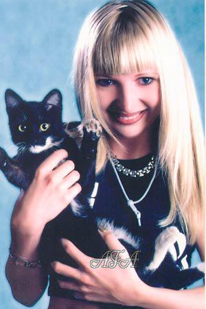 76133 - Olga Age: 30 - Russia