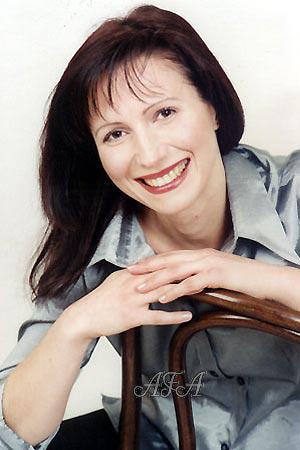 77236 - Tatyana Age: 43 - Russia