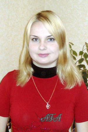 80347 - Elena Age: 33 - Russia