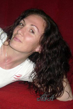 88763 - Valeria Age: 38 - Russia